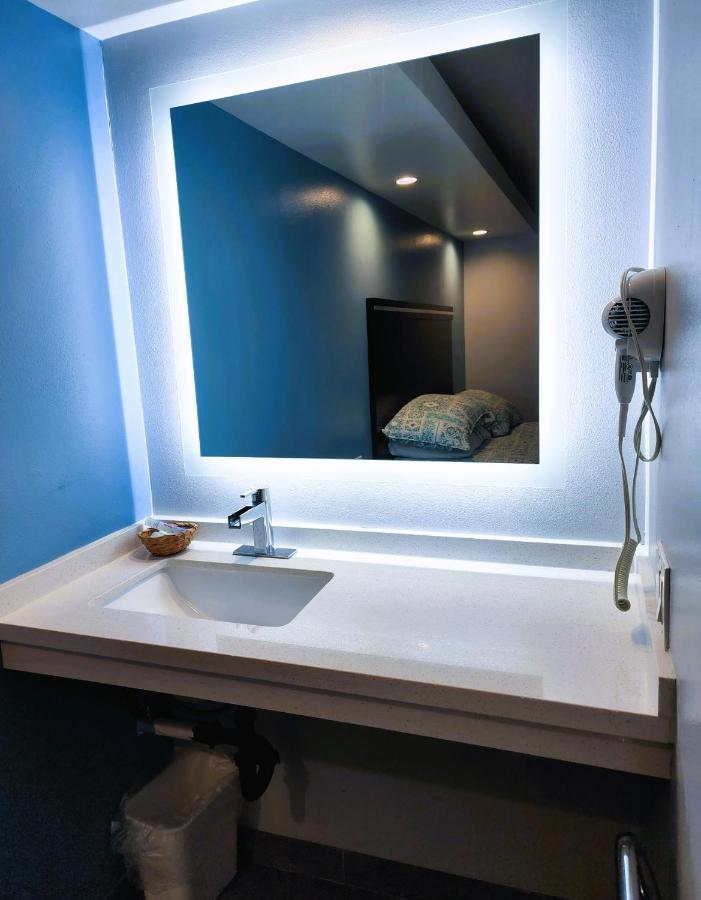 Day N Night Inn - Near Universal Studios Hollywood Лос Анджелис Екстериор снимка